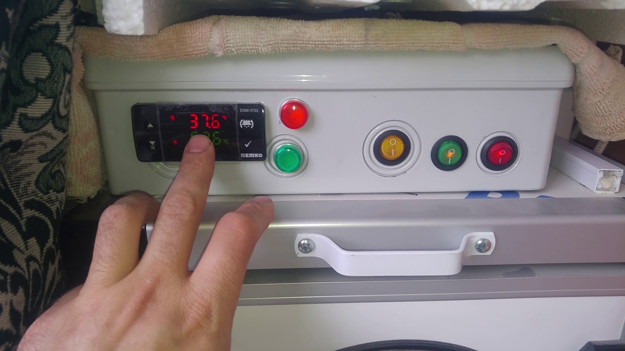 Emko esm-3722 Pıd kontrollü Termostat &  on-off Röle Hiğrostat ile kontrol paneli