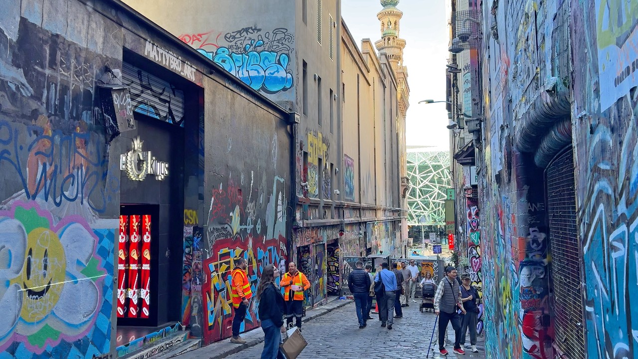 Melbourne Walk | Hosier Lane Street Art & Parliament 4K 60fps