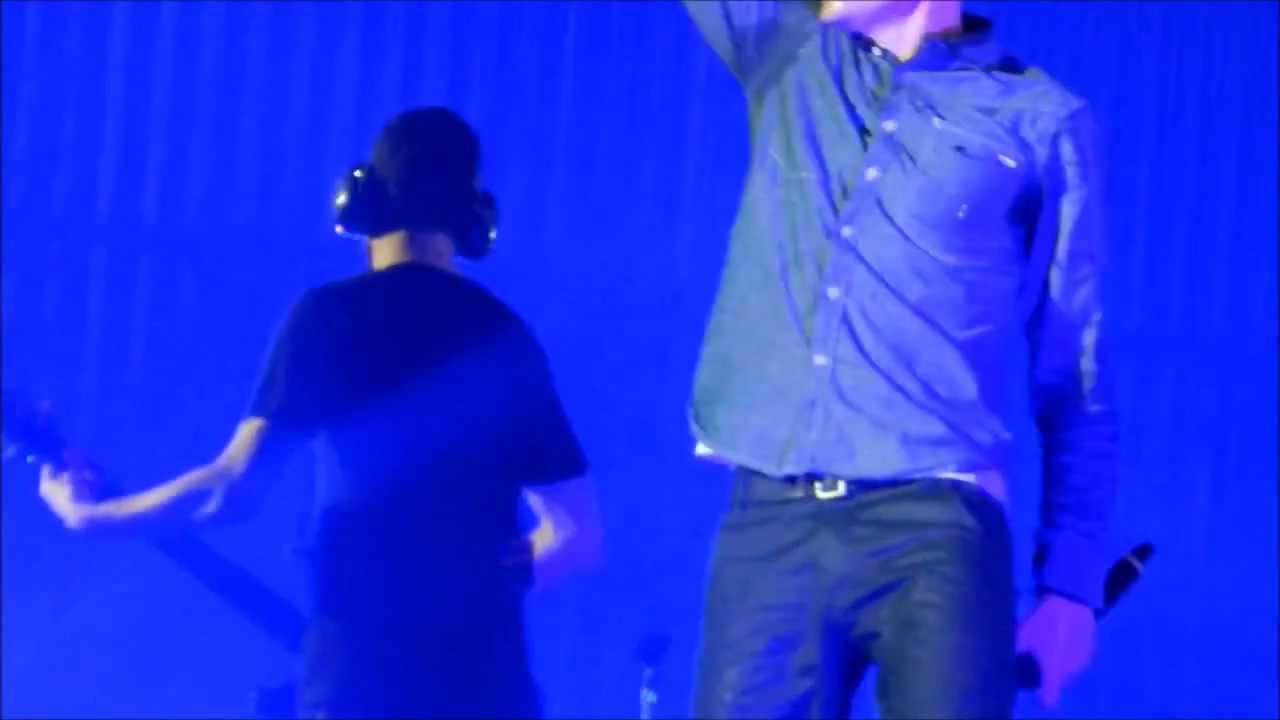 Linkin park - Victimized / Qwerty Live Camden, New jersey 2012 HD