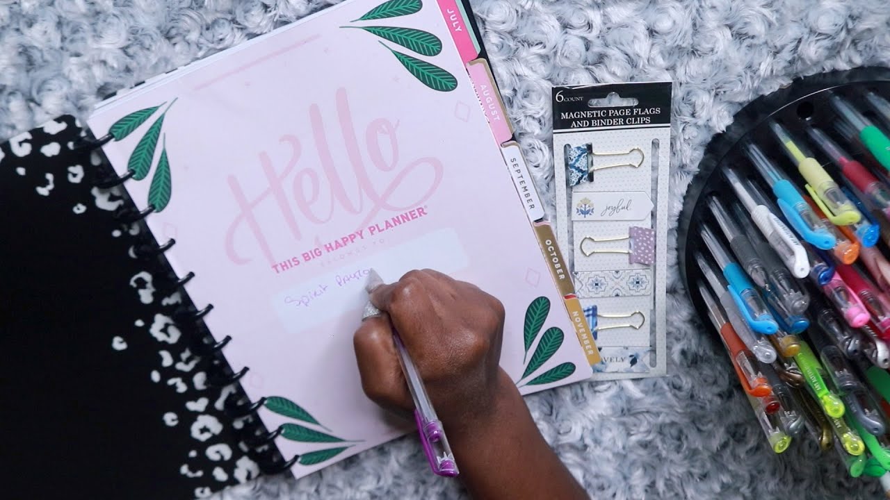Introducing My Planner For 2022 ASMR Page Turning | Plan Organizing Birthdays, Gel Pens