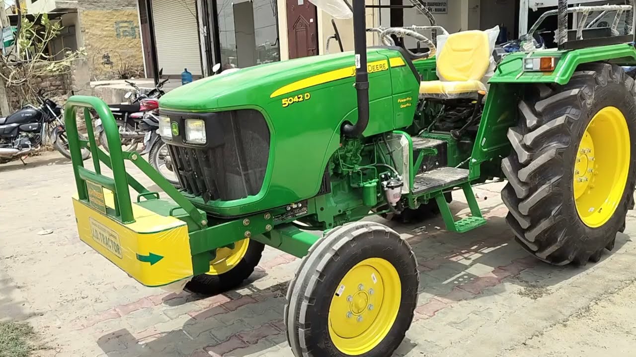John Deere 5042  को लोंच किया सबसे अलग टेक्नोलॉजी का ट्रेक्टर gear pro में लोंच किया #johndeere 