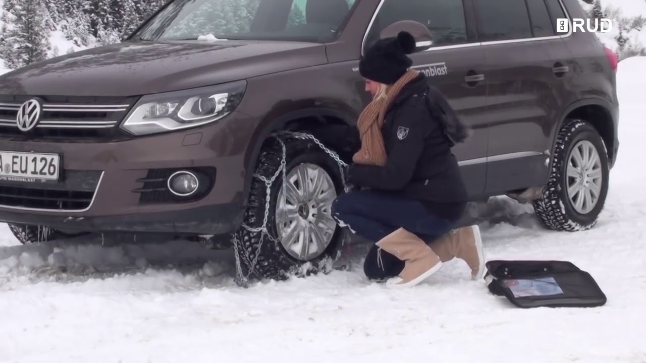 Snow chain RUD Compact Grip Montage