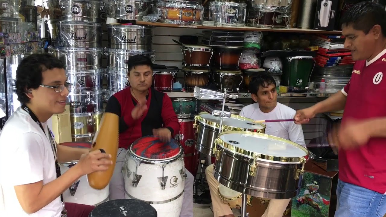 COMPARTIENDO CON LOS PERCUSIONISTAS DE AGUA MARINA