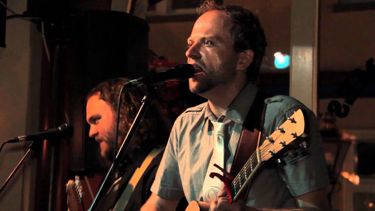 The Temps at Irish Times Pub: Little Lion Man (Mumford and Sons cover)