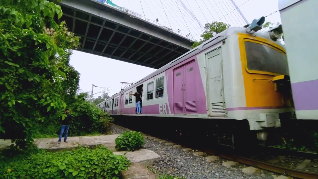 LOCAL Train crossing under Vidyasagar Setu towards Princep Ghat