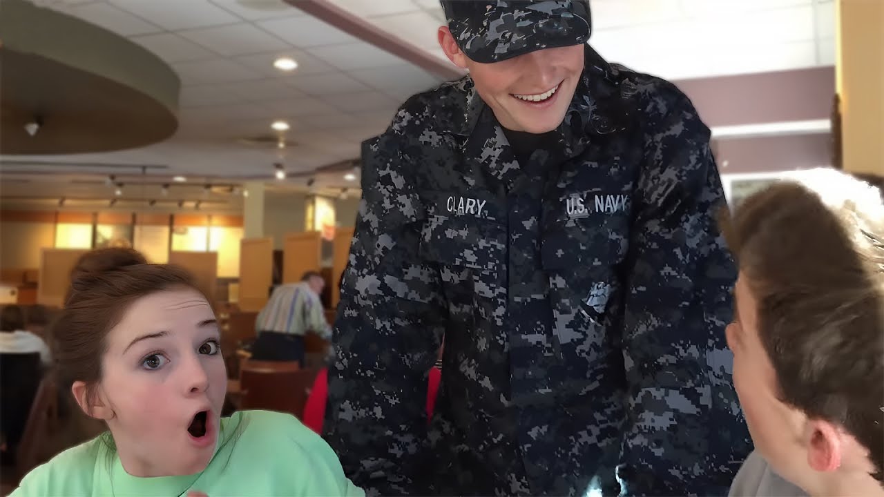 Most Emotional Soldiers Coming Home Compilation 2024! Ep2