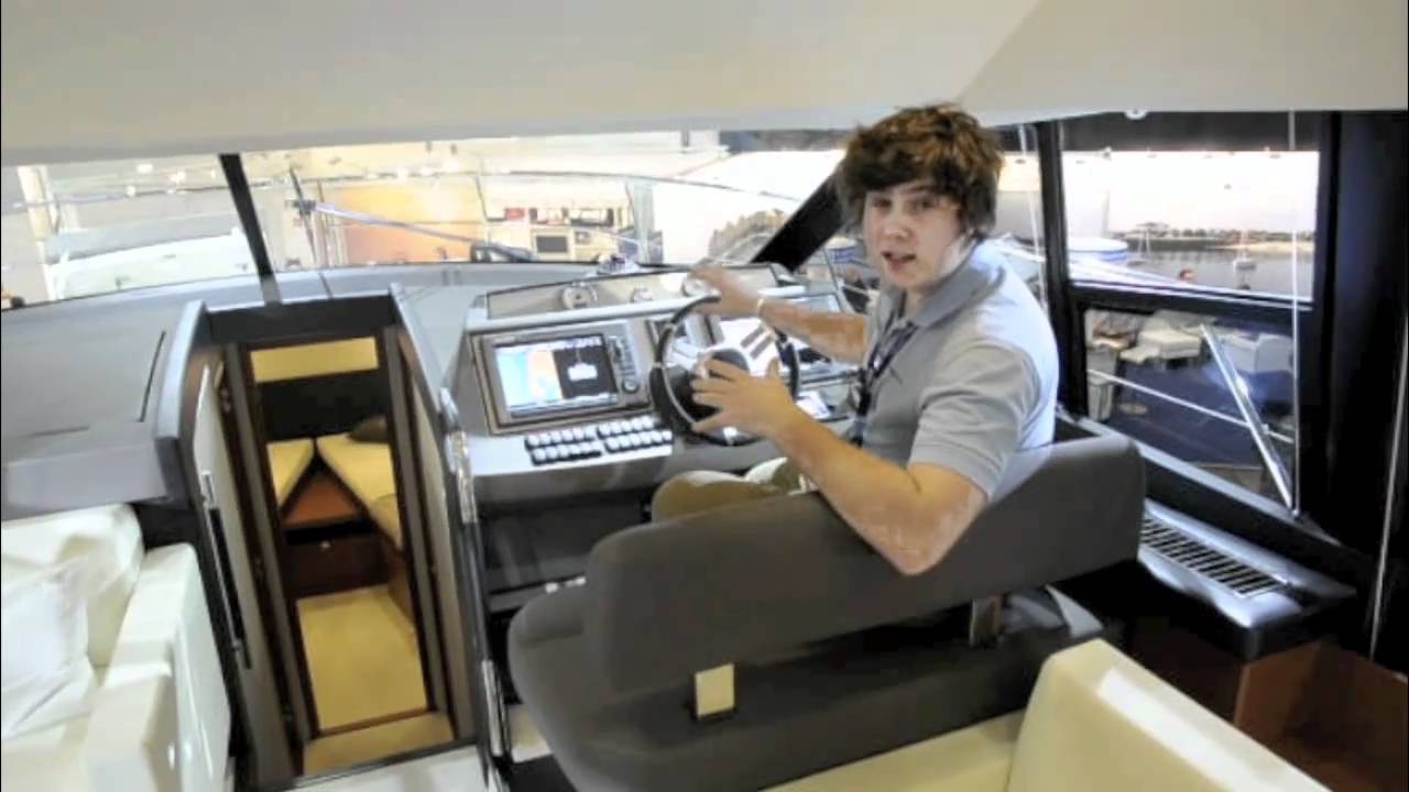 Best boats at the 2011 Dusseldorf Boat Show: Jeanneau Prestige 500