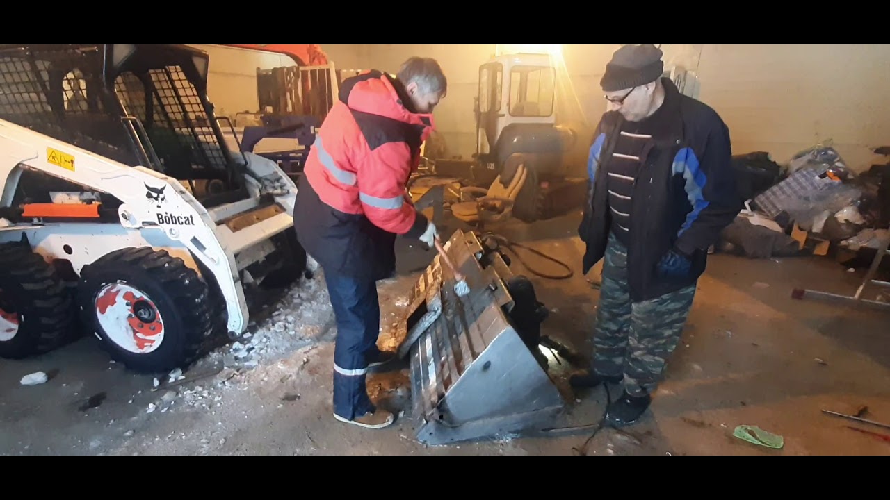 Bobcat! История как я ковш снимал 2 дня)