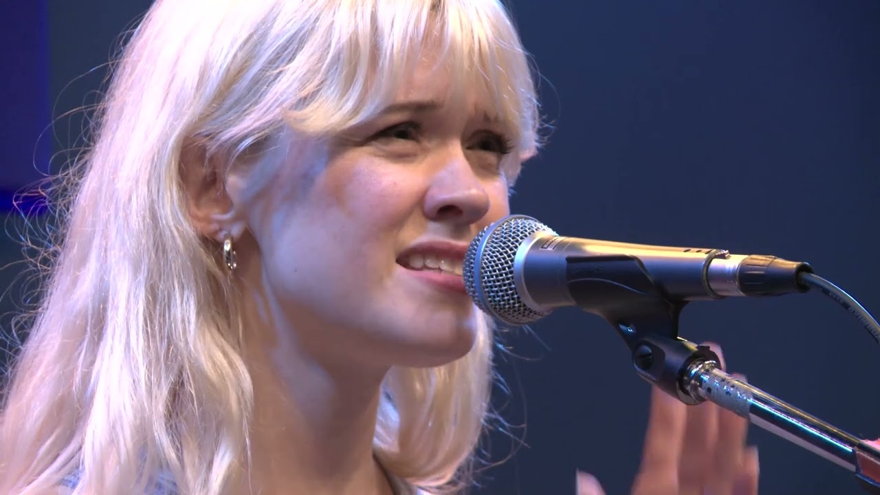 Maisie Peters - Body Better Live 95.5 | PNC Live Studio Session