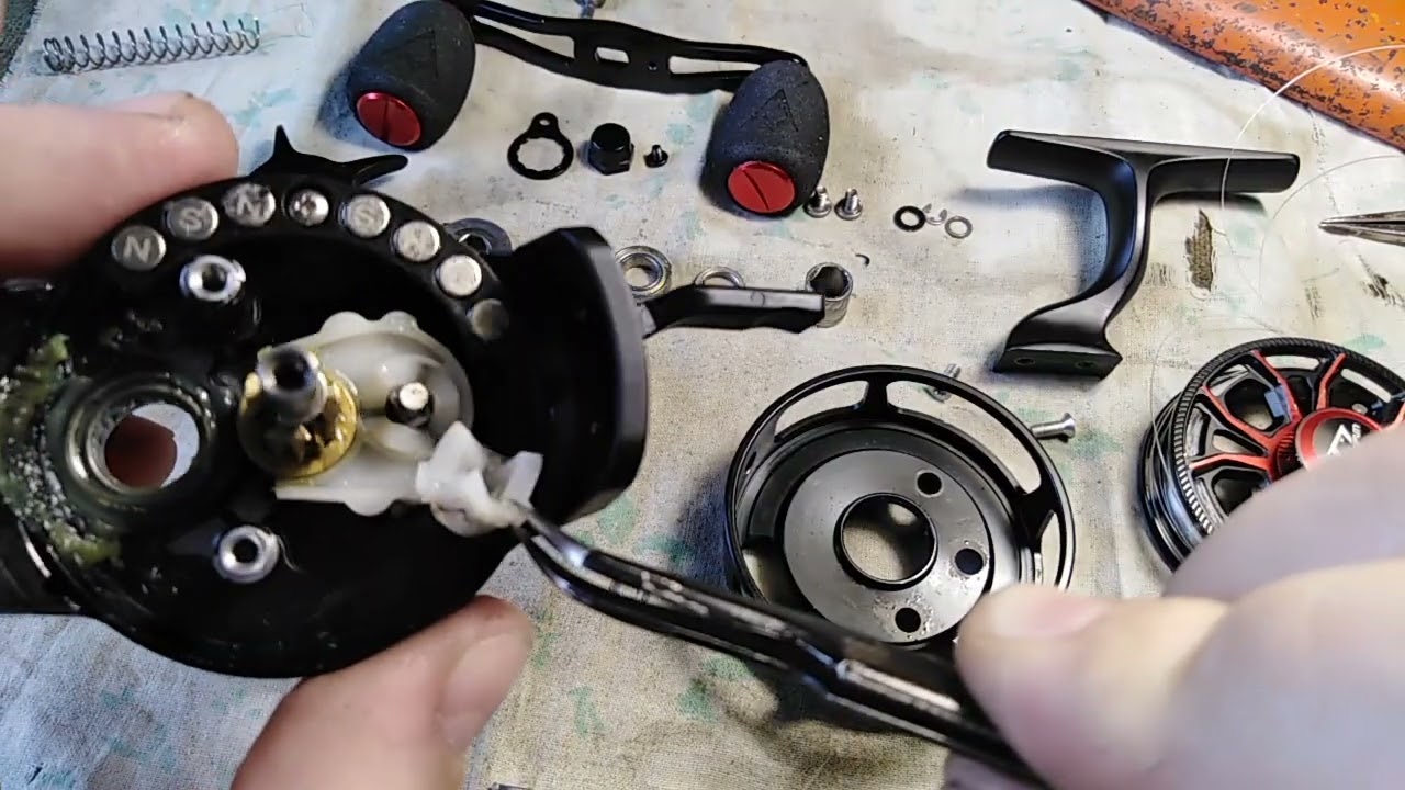 Зимняя катушка Piscifan Carbon ломается