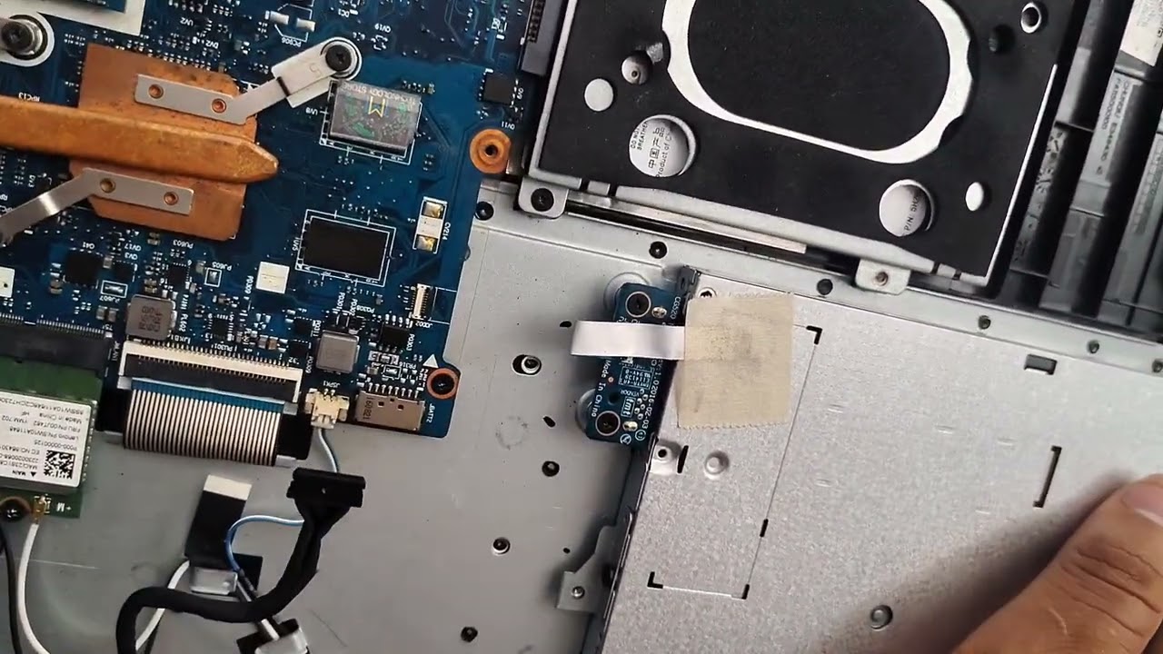 Lenovo Ideapad 110-15acl NO PRENDE NO CARGA ( REPAREMOS)