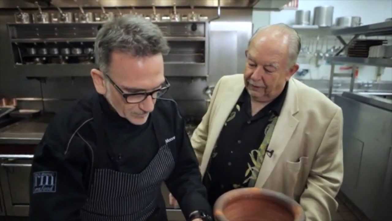 Vegas Top Chef Rick Moonen serves up a Seafood Sensation!