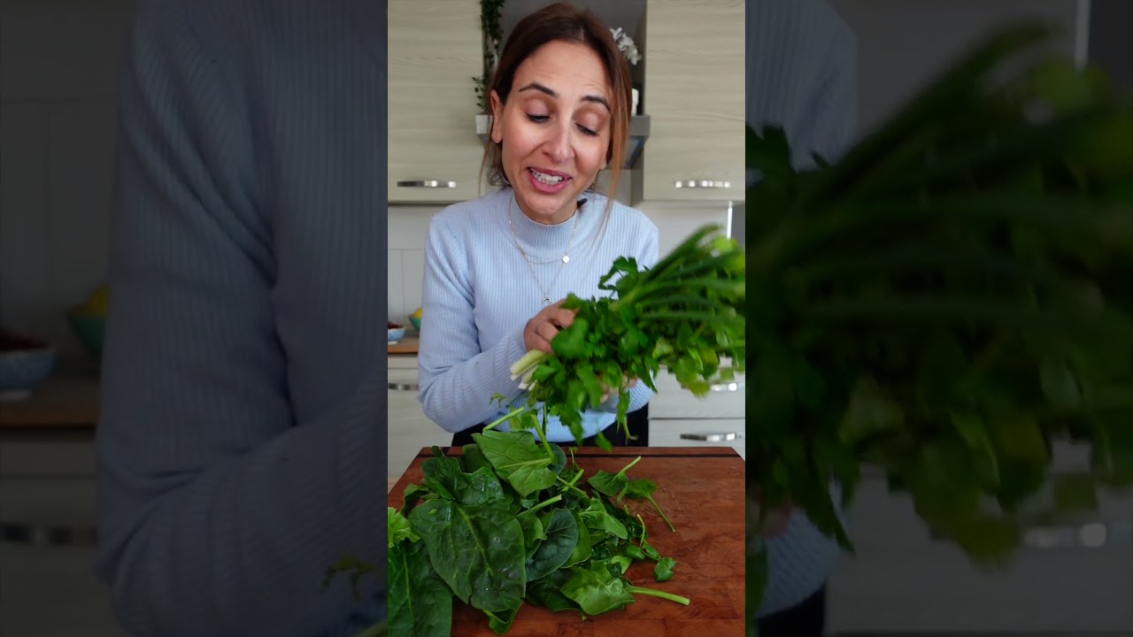 Ash e Reshteh (Persian Noodle Soup)