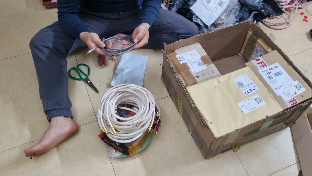 Hàng mới về dây loa và av anh - mỹ - ĐT 0978964166