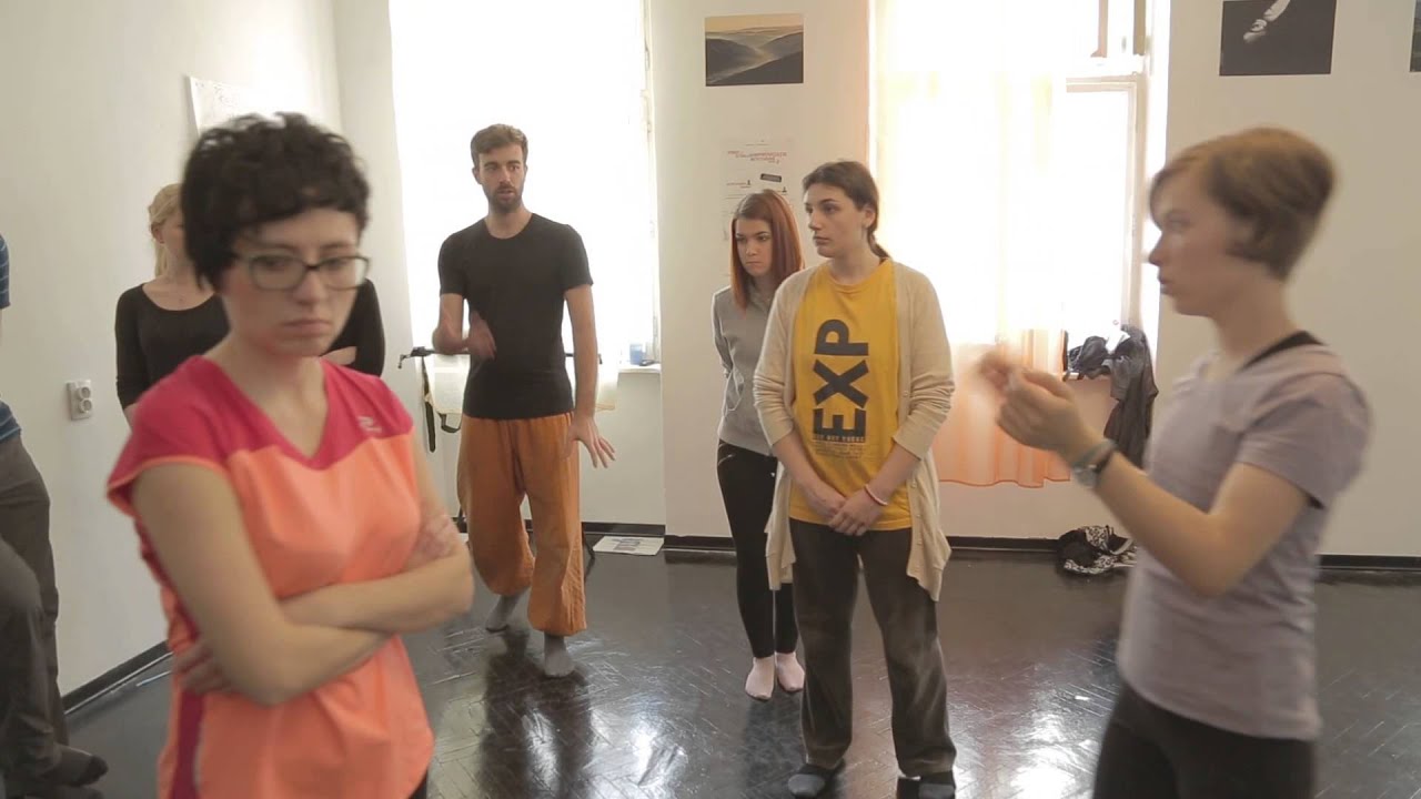 10 - One word Story - Improvisation Game
