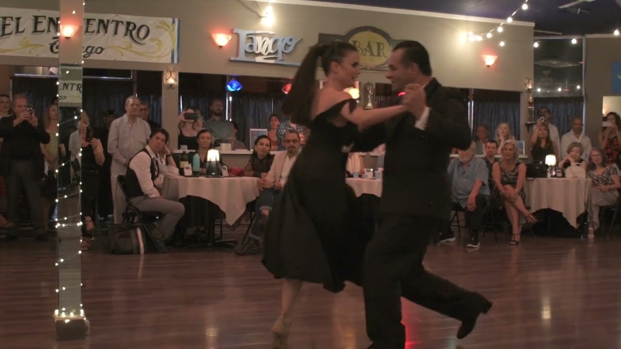 Francisco Forquera and Maria Ceva at El Encuentro 3/3