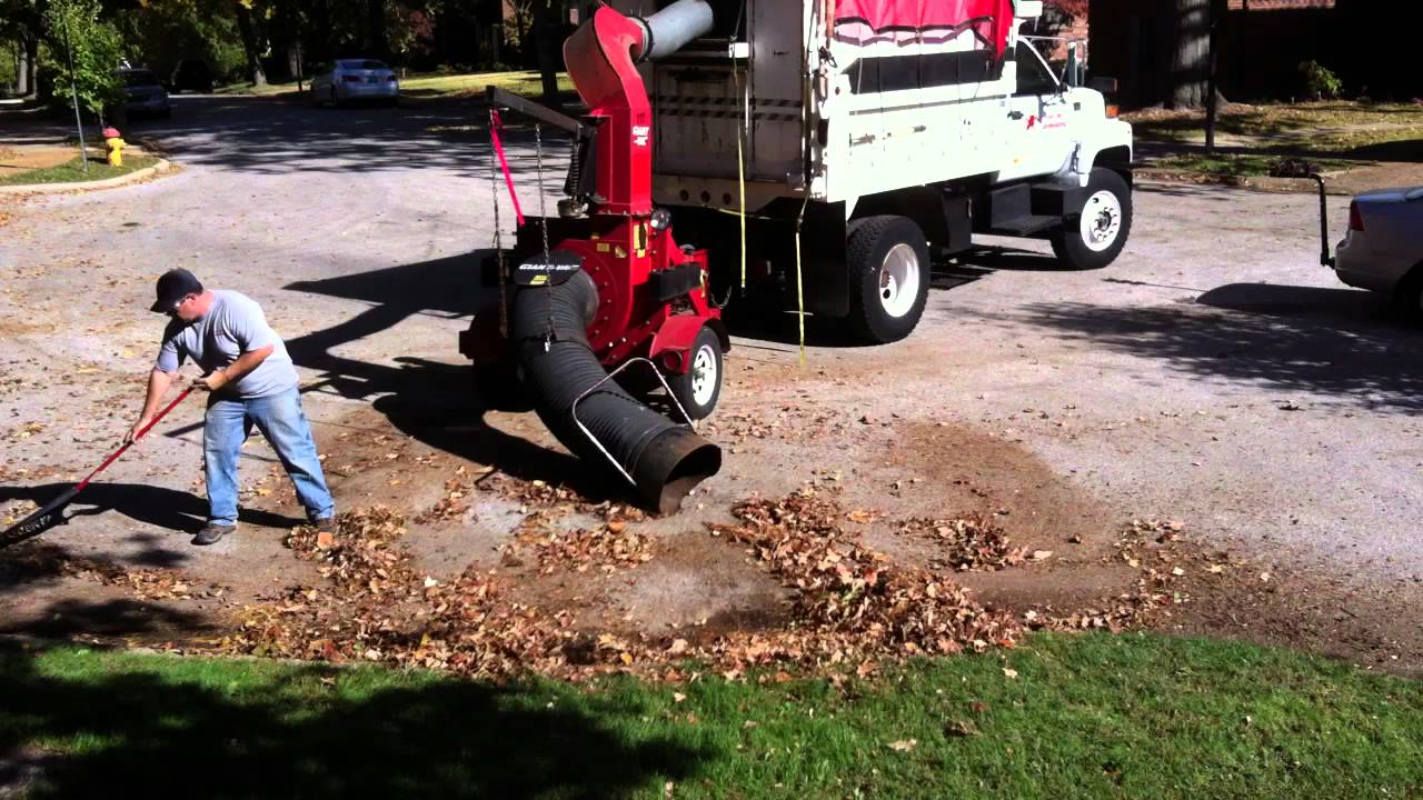 Leaf vac in action