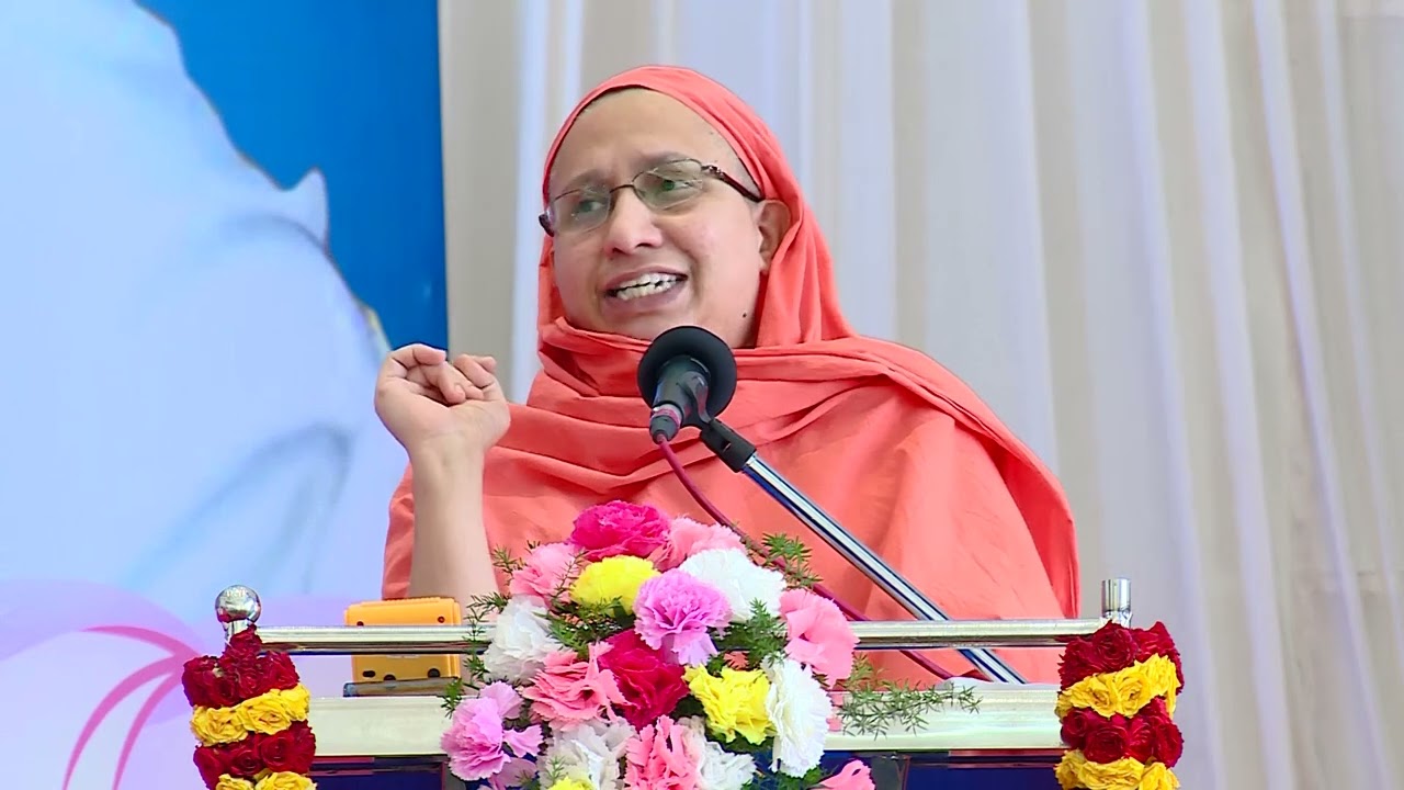 20.Speech: Poojya Sri Mathaji Tyagamayi President, Sri Sharadashrama Challakere @RVBP Bangalore.