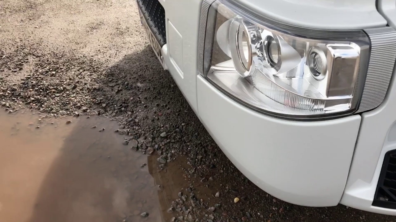 BX62 EUW Renault Premium www.fleetex.co.uk