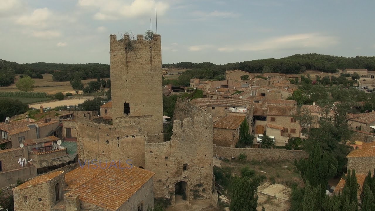 Peratallada (vídeo aéreo con dron)