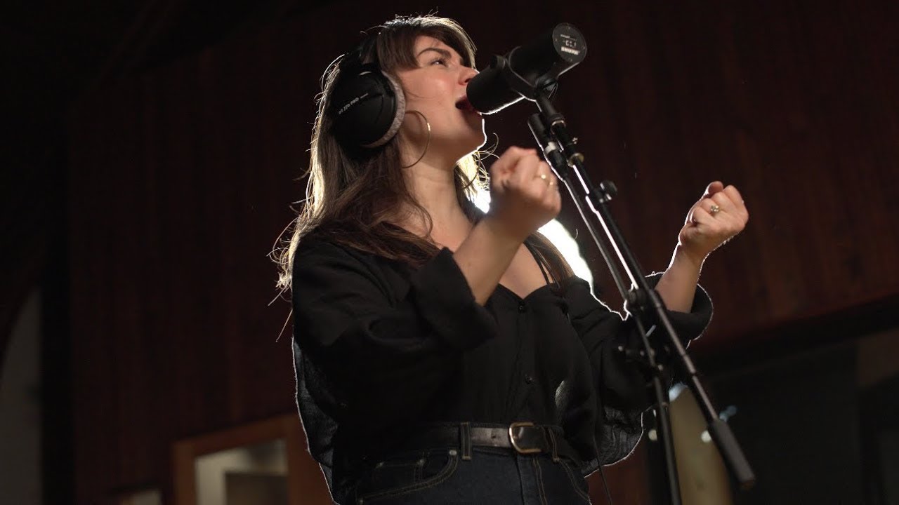 VIGNETTES // Childish Japes & Joanna Teters // Live Studio Performance at Dream Land Studios
