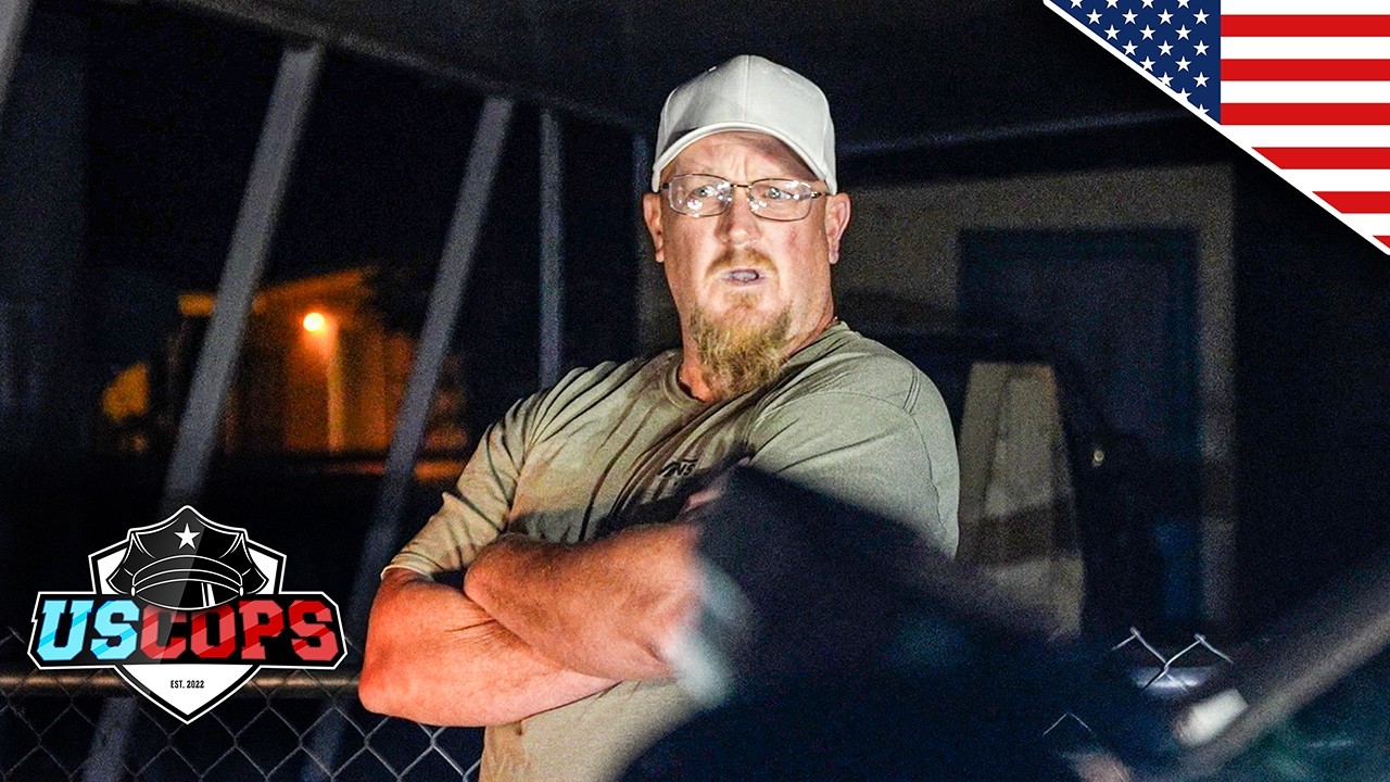 He Interferes With a Traffic Stop&hellip; BAD Choice | US COPS | S4E104