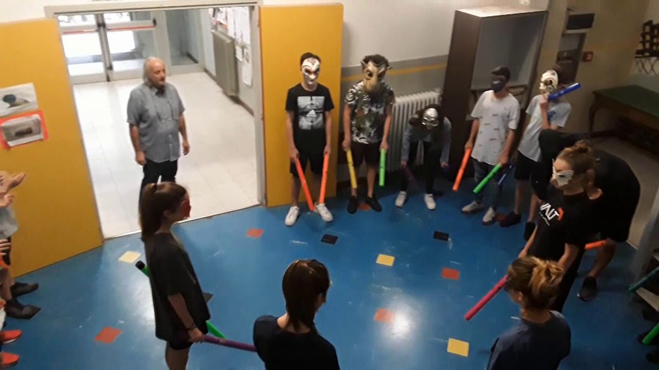 Boomwhackers + body percussion  The pink panther theme