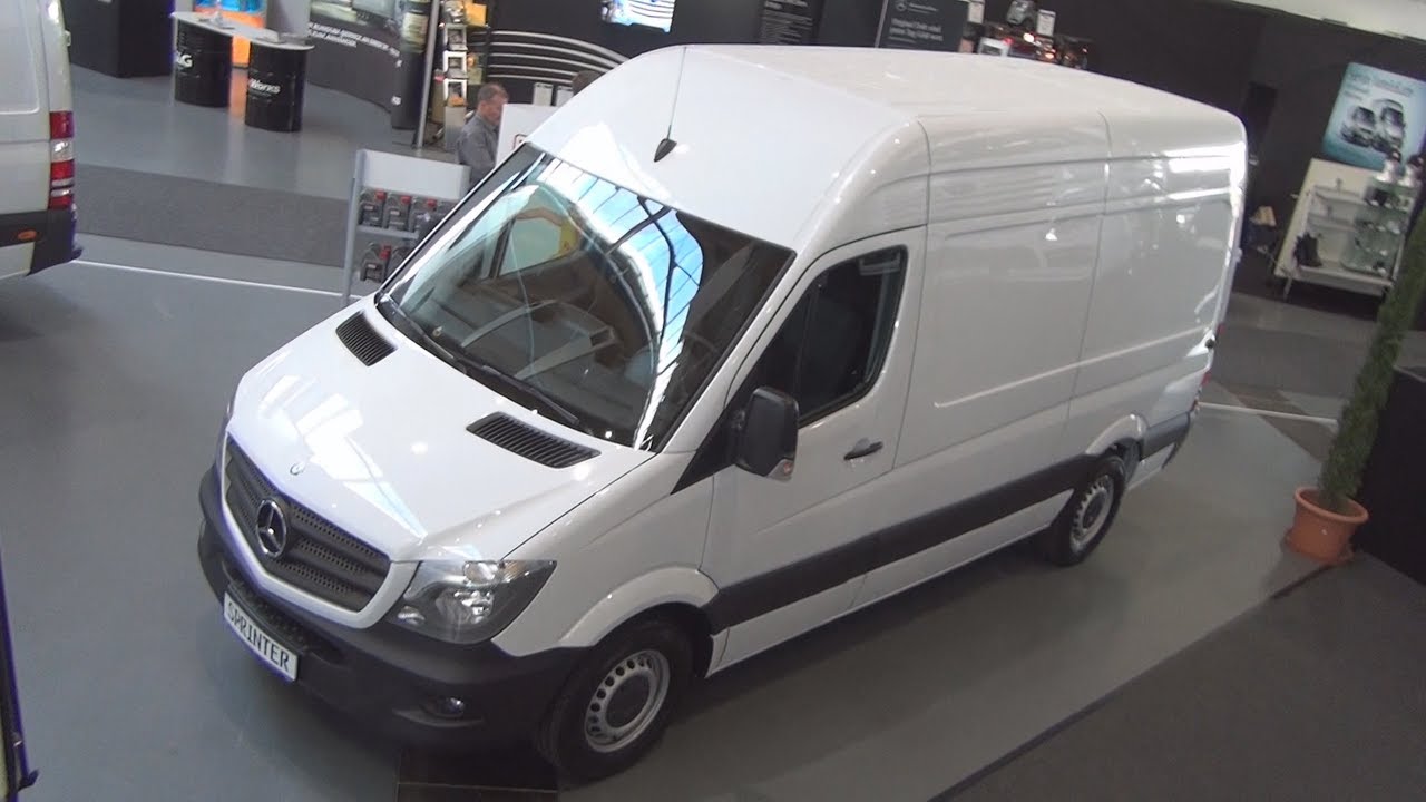 Mercedes-Benz Sprinter 316 CDI Panel Van (2016) Exterior and Interior