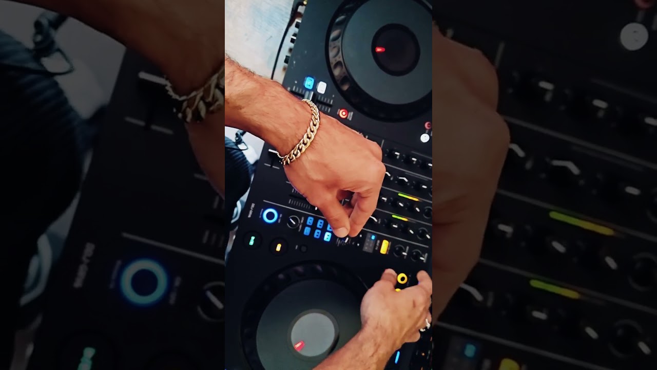 WORLD OF SOUND - S04