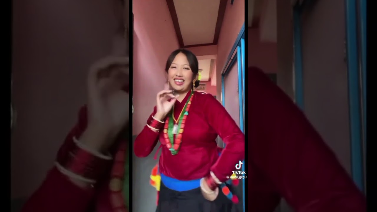 Nepali mix song in girls 