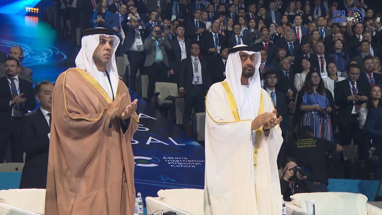 محمد بن زايد ورئيس كازاخستان يشهدان الافتتاح الرسمي لمركز أستانا المالي الدولي