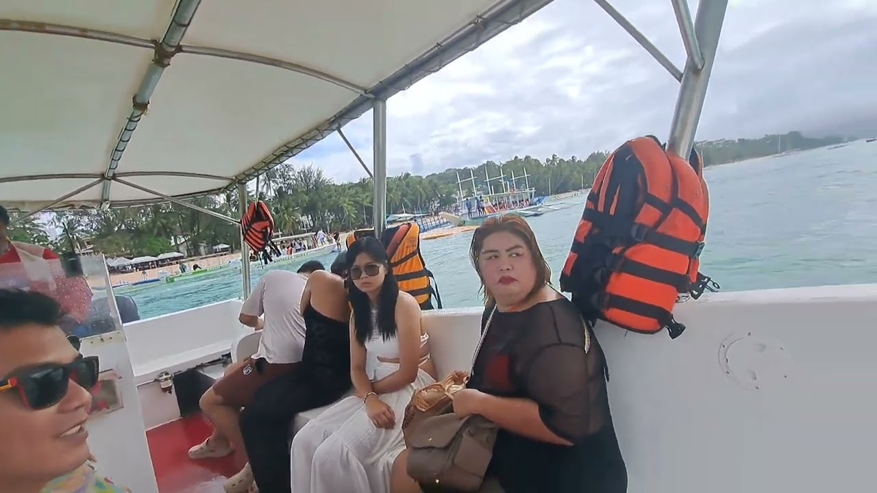 Pamilya banal....part 3 na po.BAtibot GAming 