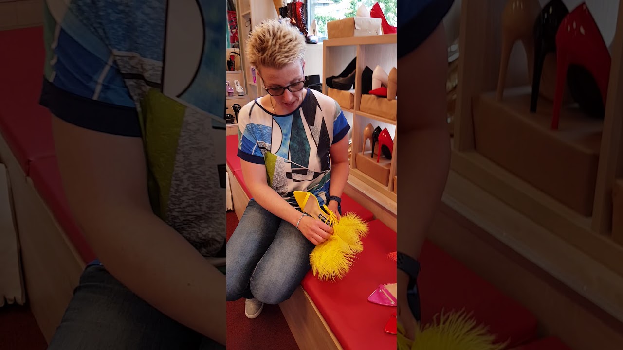 Hoge hakken met afneembare veren