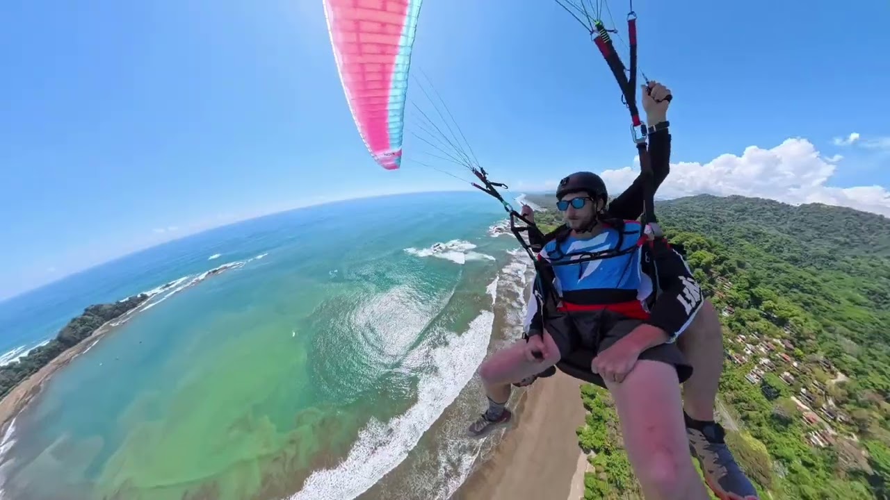 Tandem Paragliding in Southern Costa Rica - Dominicalilto