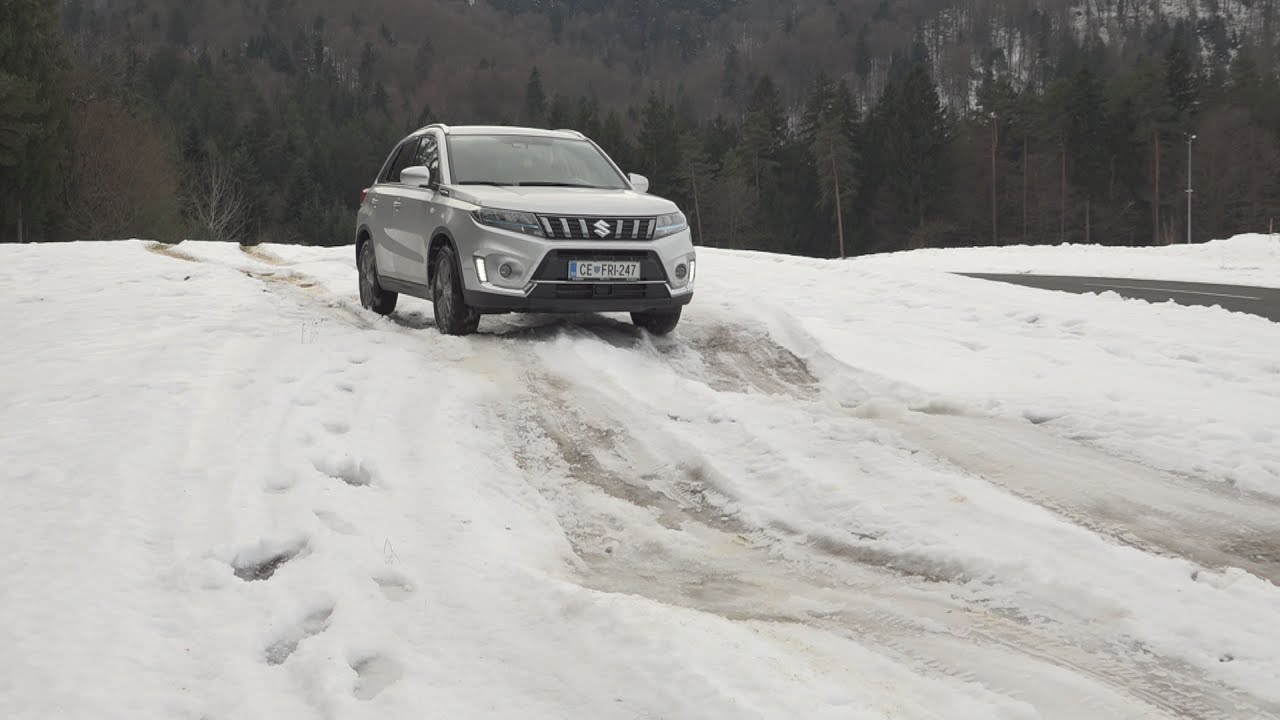 Formula za varno vožnjo pozimi: Vozi počasi!