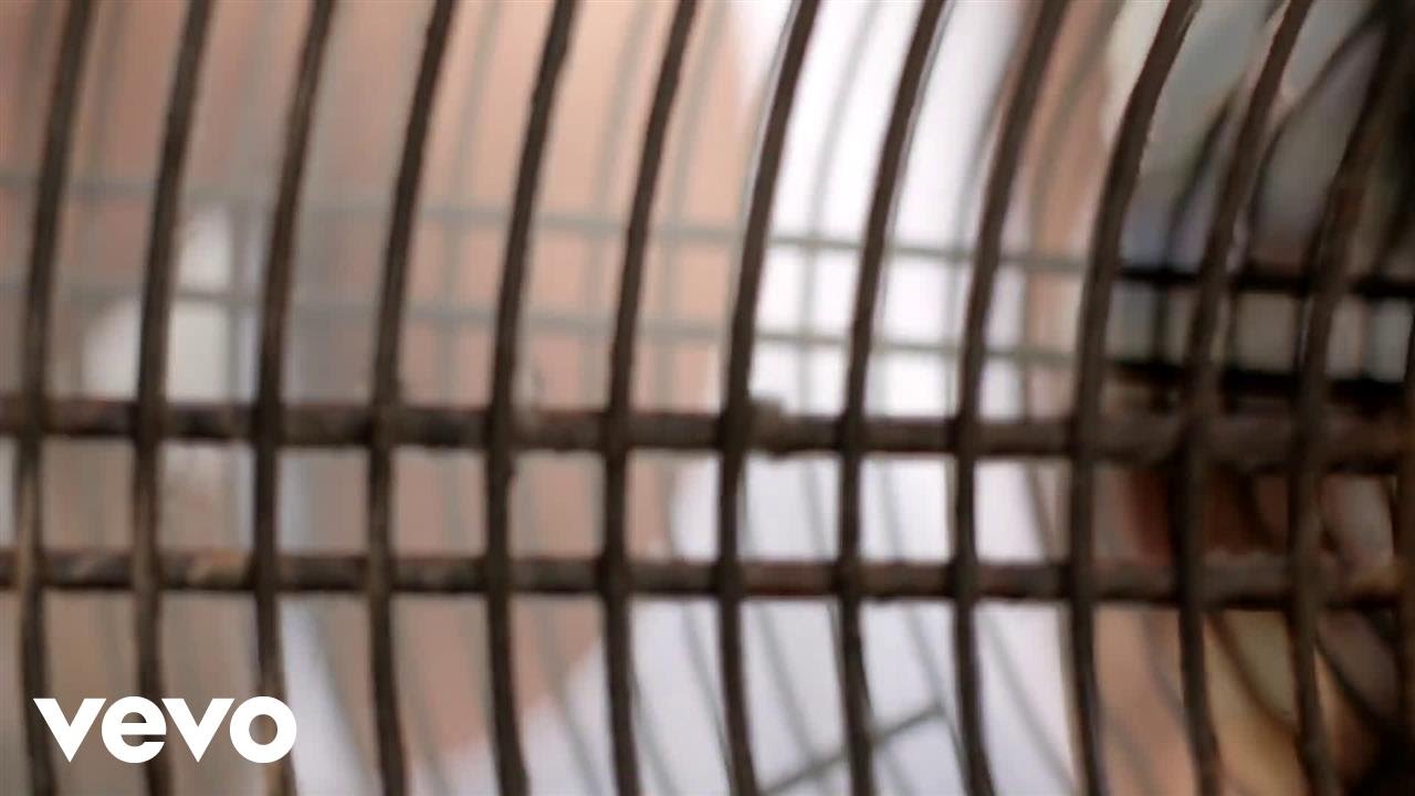 DamaLatina - LA VELA  (salsaton) (Official Video) ft. Alain Deejay, Pask&agrave;l & Caiman