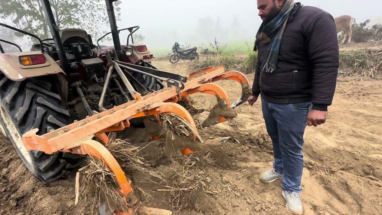 अगर इस हल से जुताई करवा दी जाए तो खेत की आधी बीमारिया खत्म और लागत आधी हो जाएगी? तोता 🦜 हल ही कह दे 
