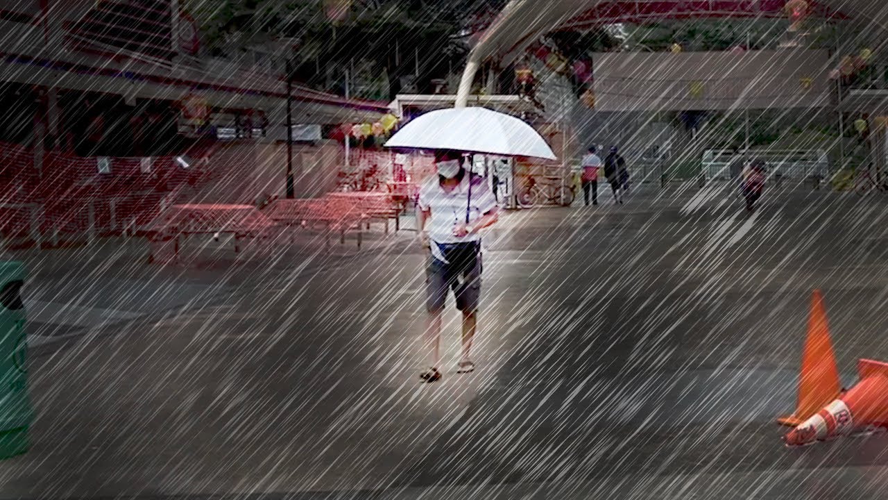 HEAVY RAIN WALK : SOOTHE YOUR SOUL: Walking in Rain : Redhill Food Centre Singapore