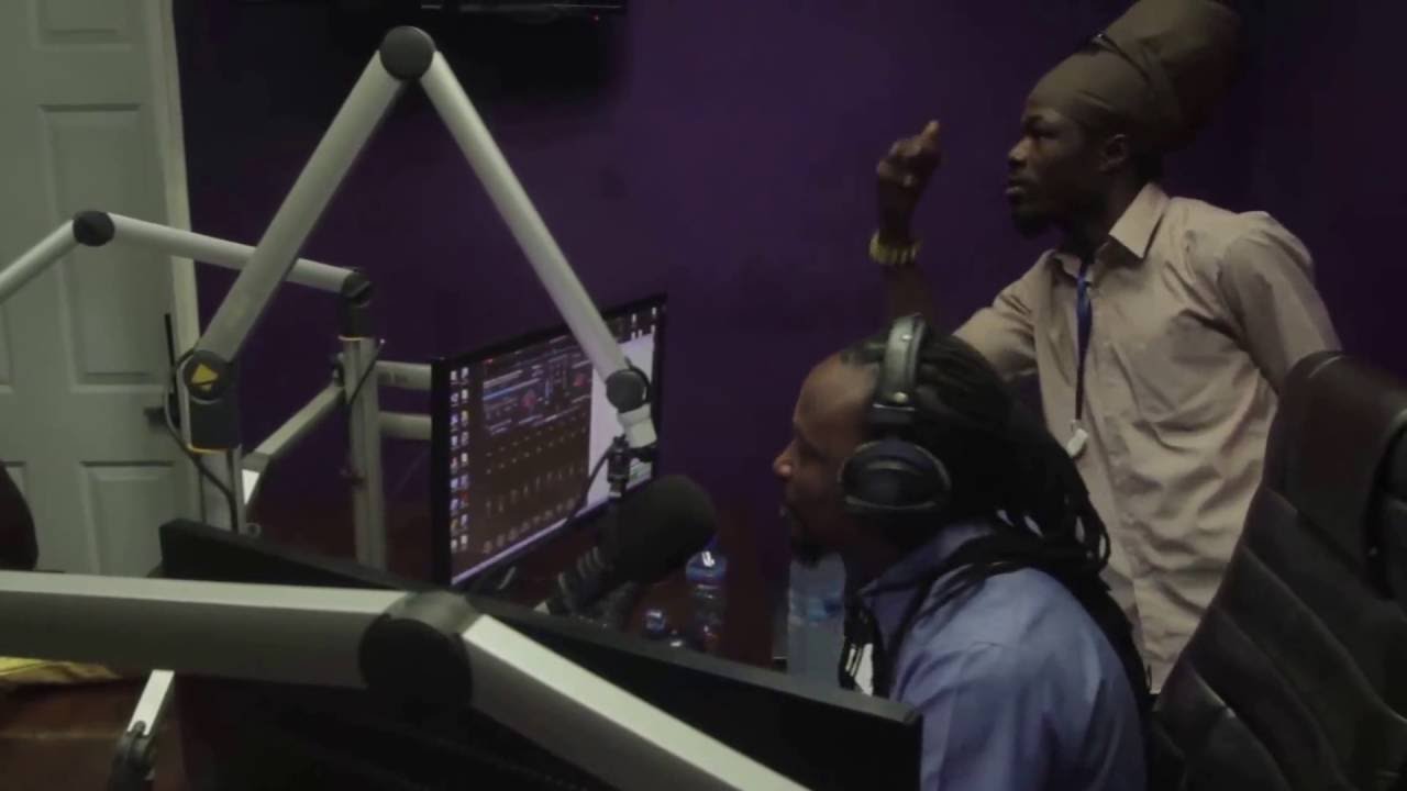SHEGEE STYLA premeir GREAT CHANGE song on PLUZZ FM 89.9 with FIIFI SELAH ( Reggae Embassy)