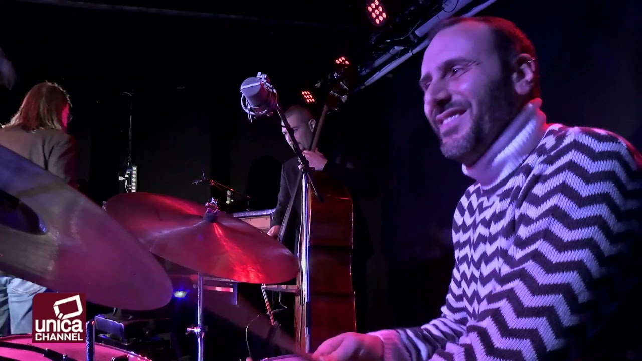 Ojos De Rojo Elio Coppola trio feat. Max Ionata