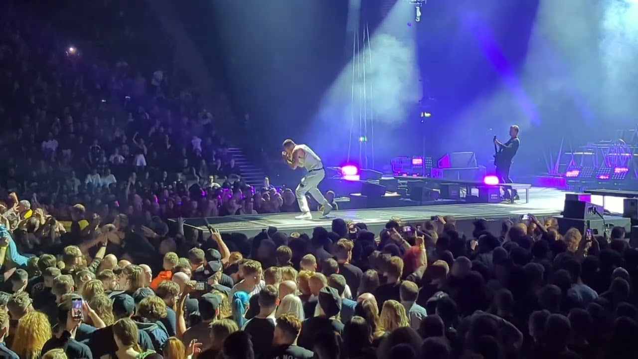 PARKWAY DRIVE - GROUND ZERO (LIVE) - MANCHESTER AO ARENA 01/10/2022