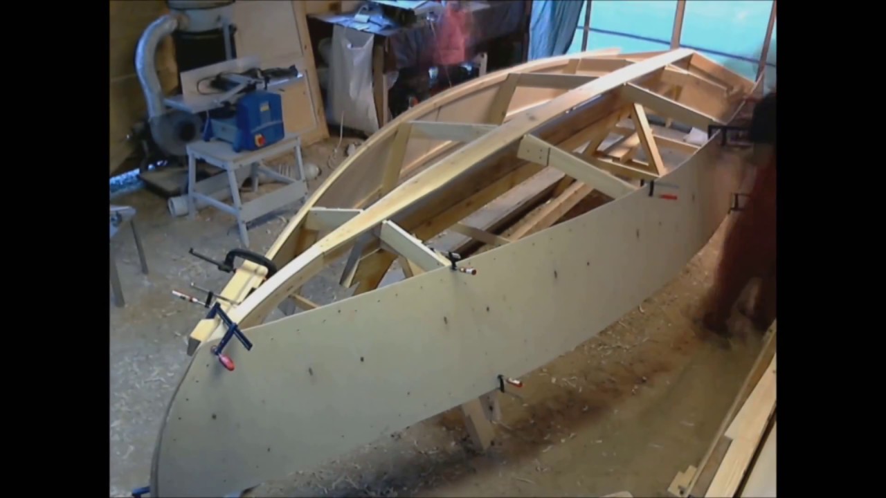 Sailboat building timelapse, 16footer, part 1