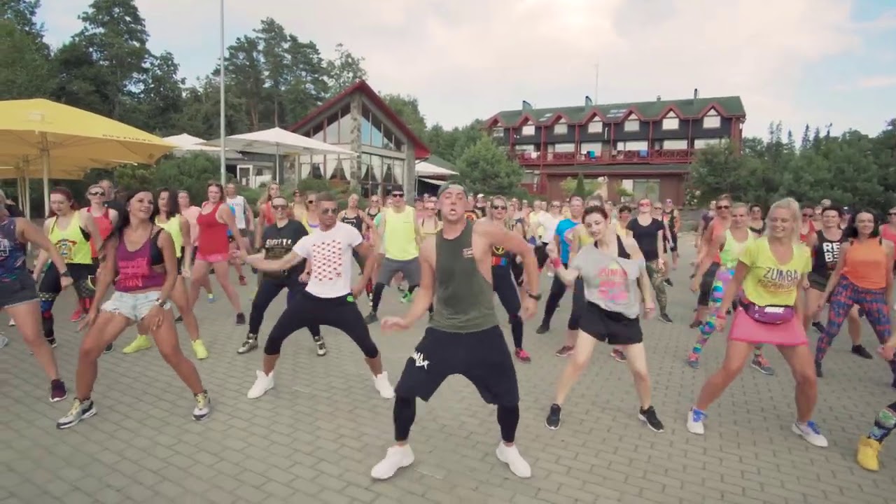 Zumba fitness - Banana - Conkarah feat Shaggy(DJ Fle Remix)
