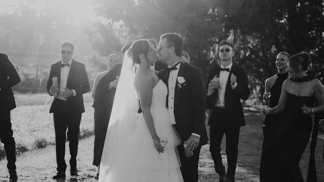Hollie + Jesse | Hay Shed Hill Wines | Margaret River Wedding