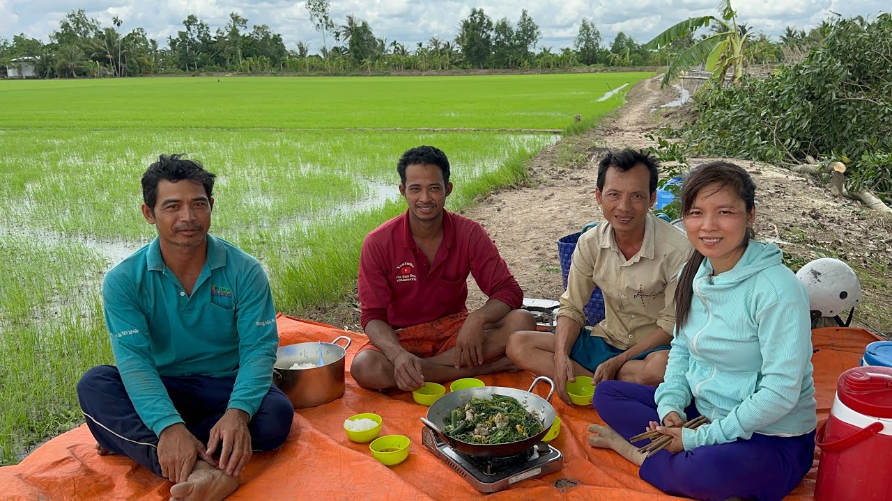 Bắt ếch mà ở cánh đồng Ba Lăng cùng anh Tư của Thánh Liệu dính toàn là ếch cụ VXĐ 764