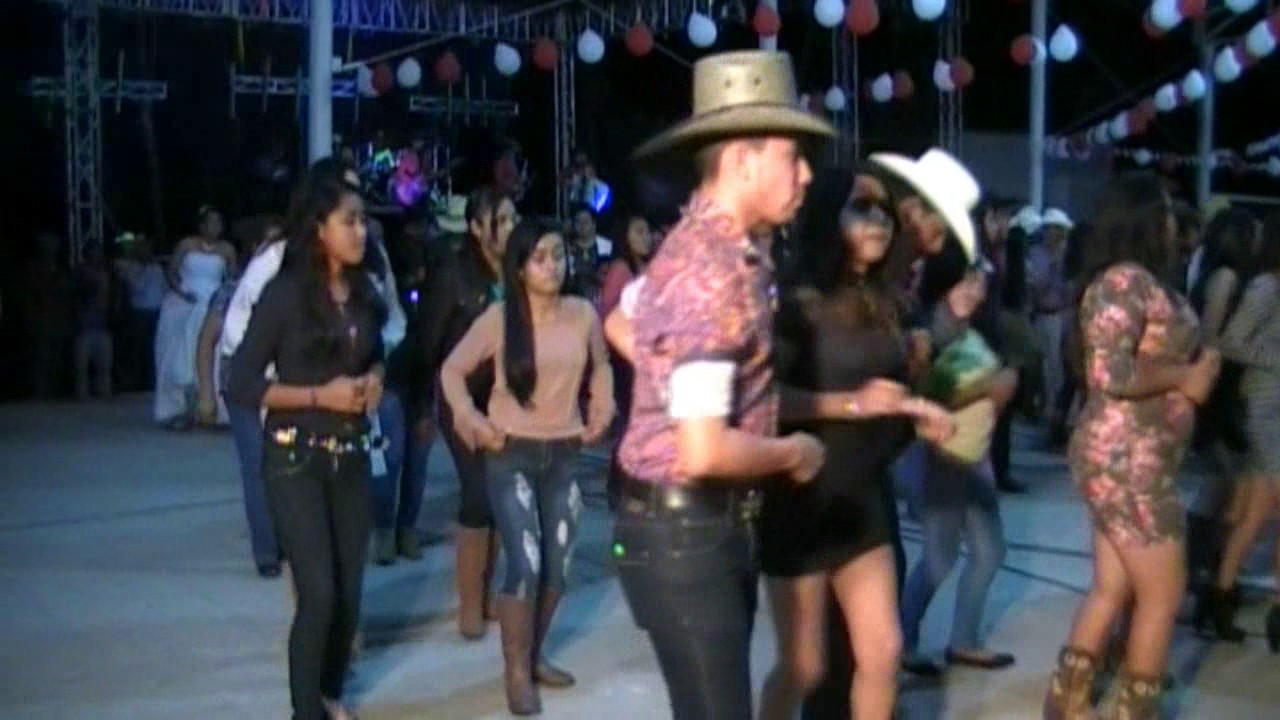 Baile en El Quelital. Boda Nereida y Adan