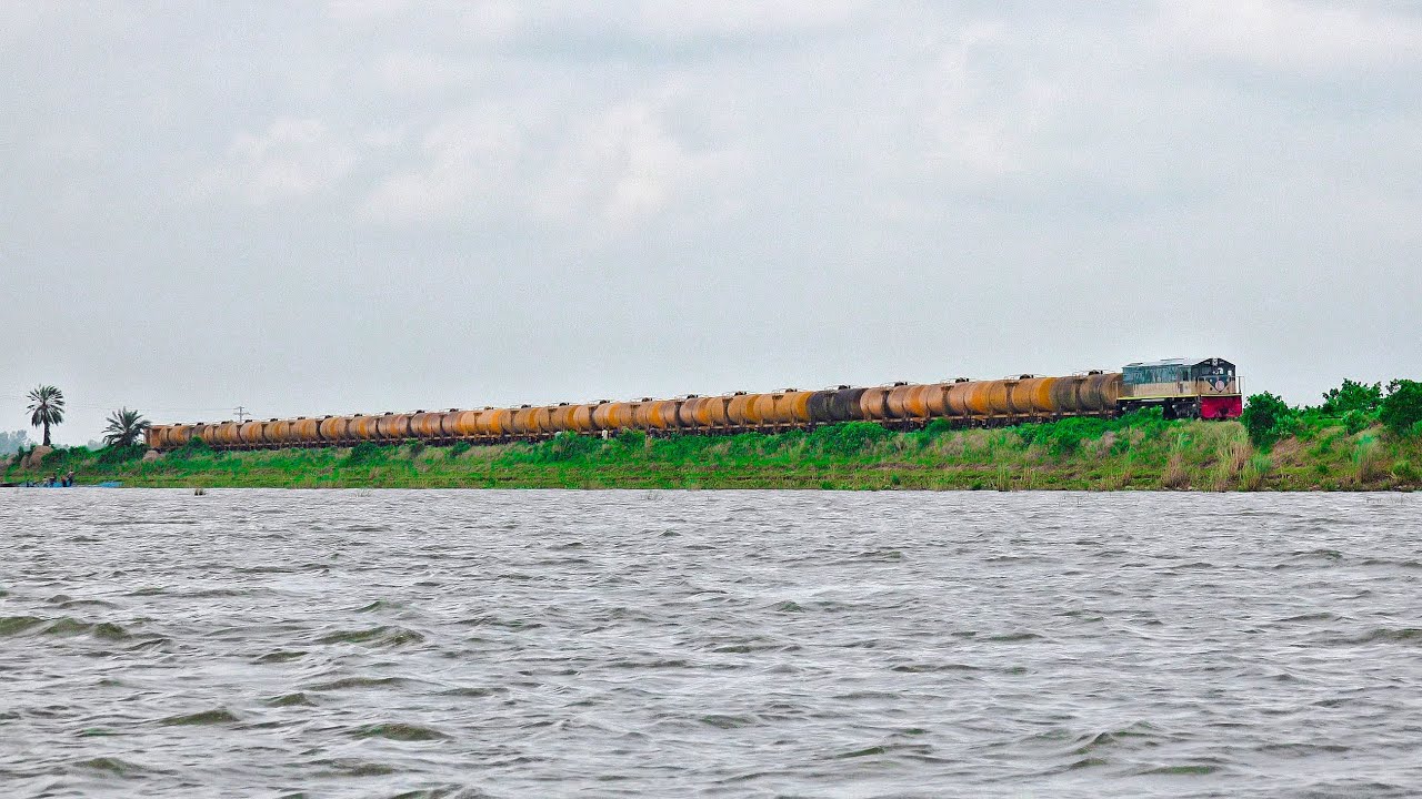 Bogie Tank Oil (BTO)/ Oil Tanker Train Passing through Calan Beel at Dilpashar Railway Bridge