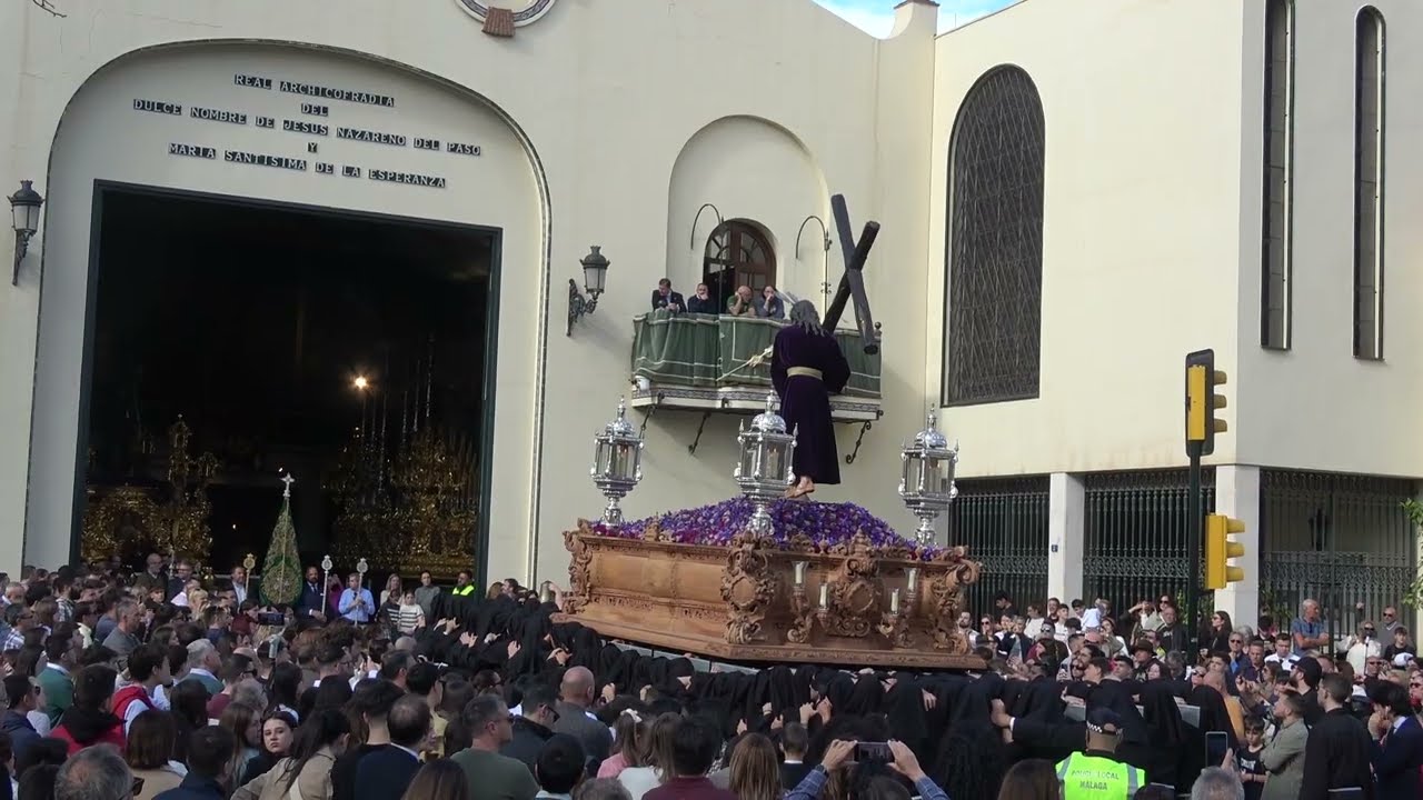 DÍAS DE PASIÓN : MEDIADORA POR LA BASÍLICA DEL PASO Y LA ESPERANZA ( MÁLAGA ) 2025