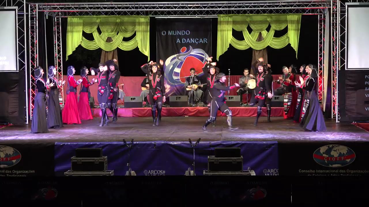 Georgian folk dance: Samaia & Gandagana