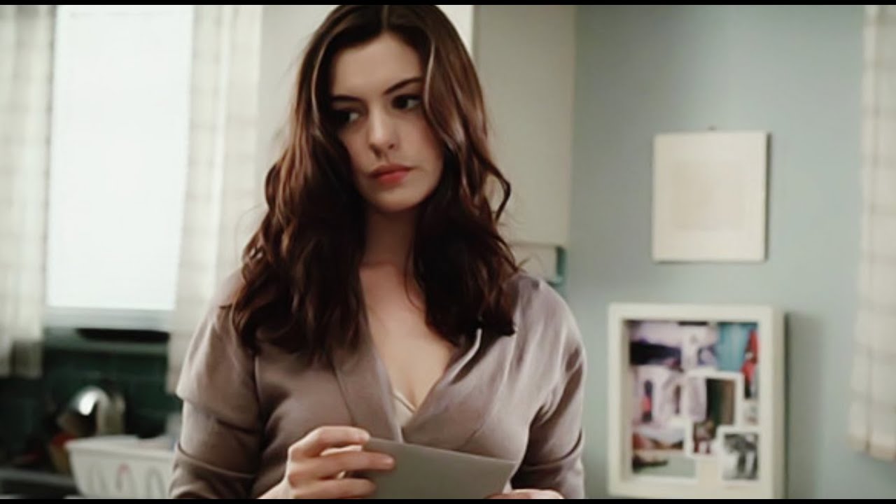 惊悚：飞机坠毁104人遇难，5人生还，幸存者全都像变了个人，结尾大反转